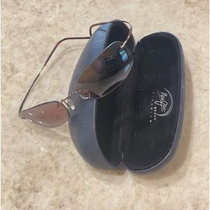 Maui Jim sport sunglasses. Titanium brown lens